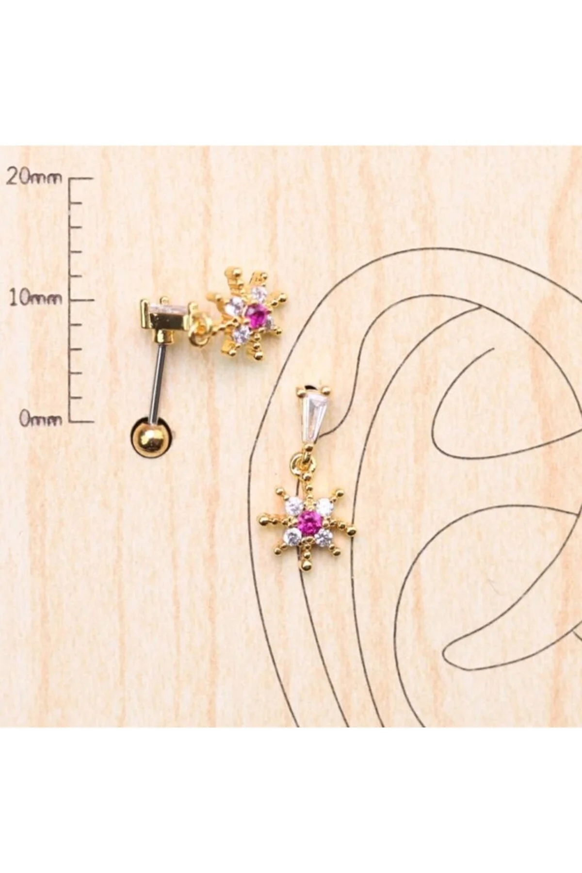 "AGB" Parıltı Taşlı Sallantılı Kar Tanesi Figürlü Aksesuarlı  Kulak, Kıkırdak, Helix & Tragus Piercing 1